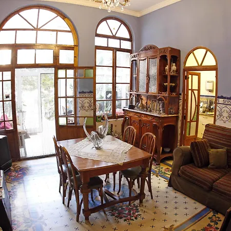 Casa Rural El Pati De La Iaia-3