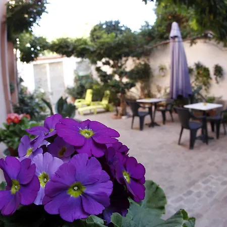 Casa Rural El Pati De La Iaia-2